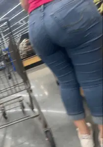 I’m on fire  Another amazing MILF ass (OC/Close up/Gif)