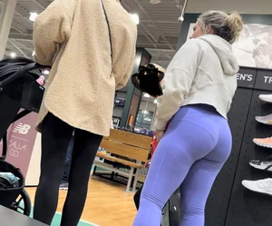 Fat Ass Booty VPL in Purple Leggings