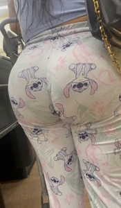 Phat Ass BBL Milf in PJs