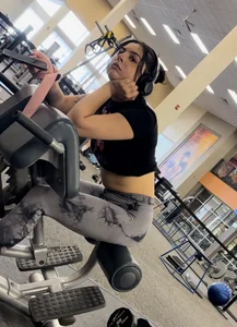 Nice and tight College Gym Girl (Face Shots)