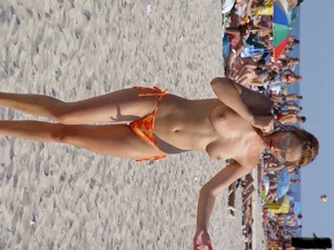 Beach voyeur babes in bikinis, thongs and topless