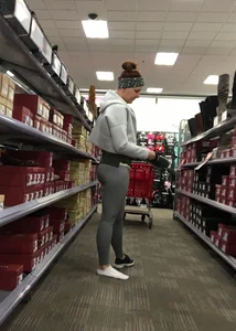 Oklahoma milf in grey leggings shopping at Target