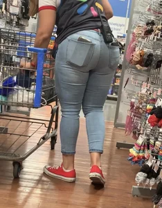 Hot Thick Rican Big Booty MILF