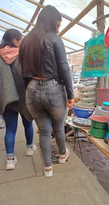 Nalgas en jeans