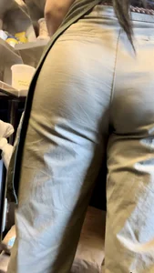 Latina milf tight vpl