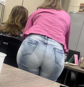 Blonde coworker juicy ass