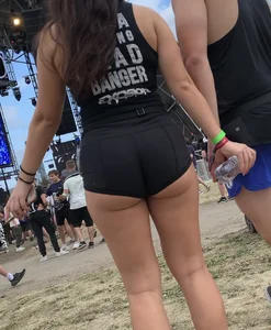 Spandex Short Heaven: Brunette in black, blonde in purple, booty cousins
