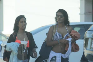 Deerfield Beach girls in bikinis