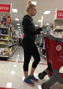 Target blonde milf shopping in tight leggings with a nice ass