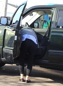 Some candid girls cleaning their cars in jeans and some showing ass crack