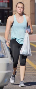 Candid girls in leggings and tights