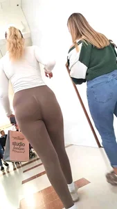 Big ass in tight brown leggings (with GIF’s)