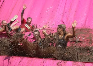 Bristol Pretty Muddy 5k race girls 2019