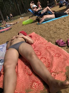 Mature Milf Lying on a Beach With Her Face Covered With a Towel Cameltoe Creepshot