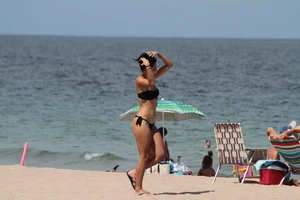 Riviera Beach, Florida tons of sexy bikini babes