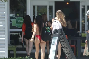 Florida beach and bikini girls