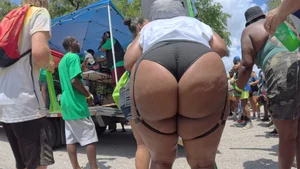 (OC) Tonka Butt Dazzles Her Café Royale