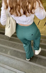 Bubble Butt In Green Pants (UP THE STAIRS + face shots)