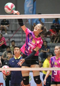 Thai candid volleyball girls