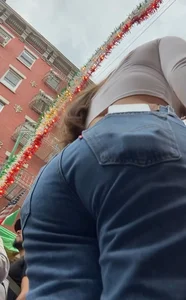 What a nice arse in those levis jeans [not oc]