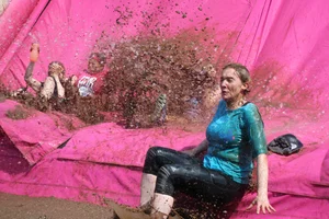 Bristol Pretty Muddy 5k race girls 2019