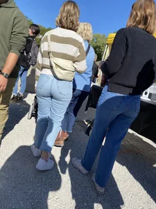 Milf Booty Applefest Part 1