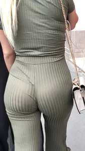 Sexy Jiggle blonde in pants (NOT OC)