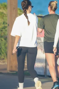 Lovely asses in the sun- sorry not the best quality