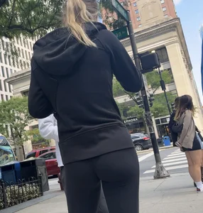 Must see tight Asian with a wedgie (OC)