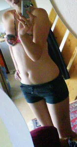 Young cutie's mirrir selfies in a bra and shorts