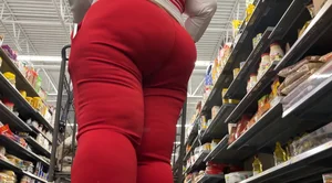 Fat Ass Latina Milf In Red Sweatpants (BBW, Upshots)