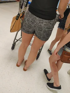 Hot momma!