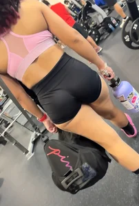 Juicy ass in tight shorts bending over