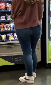 Ass Bending Over In Front Of Vending Machine (OC)