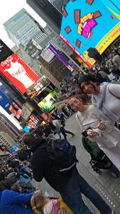 2 Friends, Times Square Ass