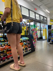 Amazing Blonde Thick Booty Shorts