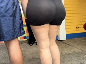 Beautiful Latina/ Massive BBL Ass Cheeks /