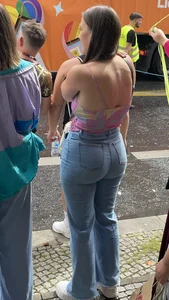 PAWG with perfect fat booty, packed in tight jeans (OC)