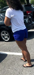 Beautiful legs on this light skinned girl