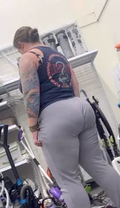 Thrifty BBW Milf