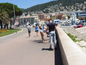 Candid cheeky blonde in short jean shorts looking hot