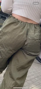 Jiggly round ass of a blonde beauty in cargo pants + Face shots