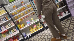 Jiggly Bubble Butt VPL Wedgie