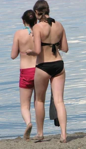 Bikini girls
