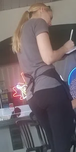 Candid girls in leggings and tights