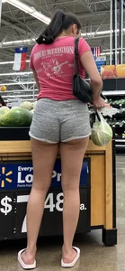 Cute lightskin ASS OUT at Walmart doesn’t mind the attention