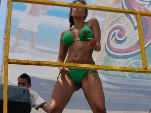 Latina party chicks with incredible bodies and asses in green bikinis