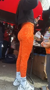 Slim latina perfect body in orange leggings [oc]