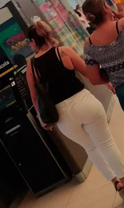 LATINA ASS