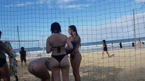 Brazillian beach creepshots, huge gallery of candid girls in swimsuits